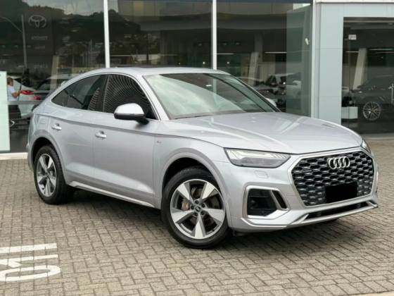 AUDI Q5 2.0 45 TFSI GASOLINA SPORTBACK S LINE QUATTRO S TRONIC AUDI Q5 2.0 45 TFSI GASOLINA SPORTBACK S LINE QUATTRO S TRONIC